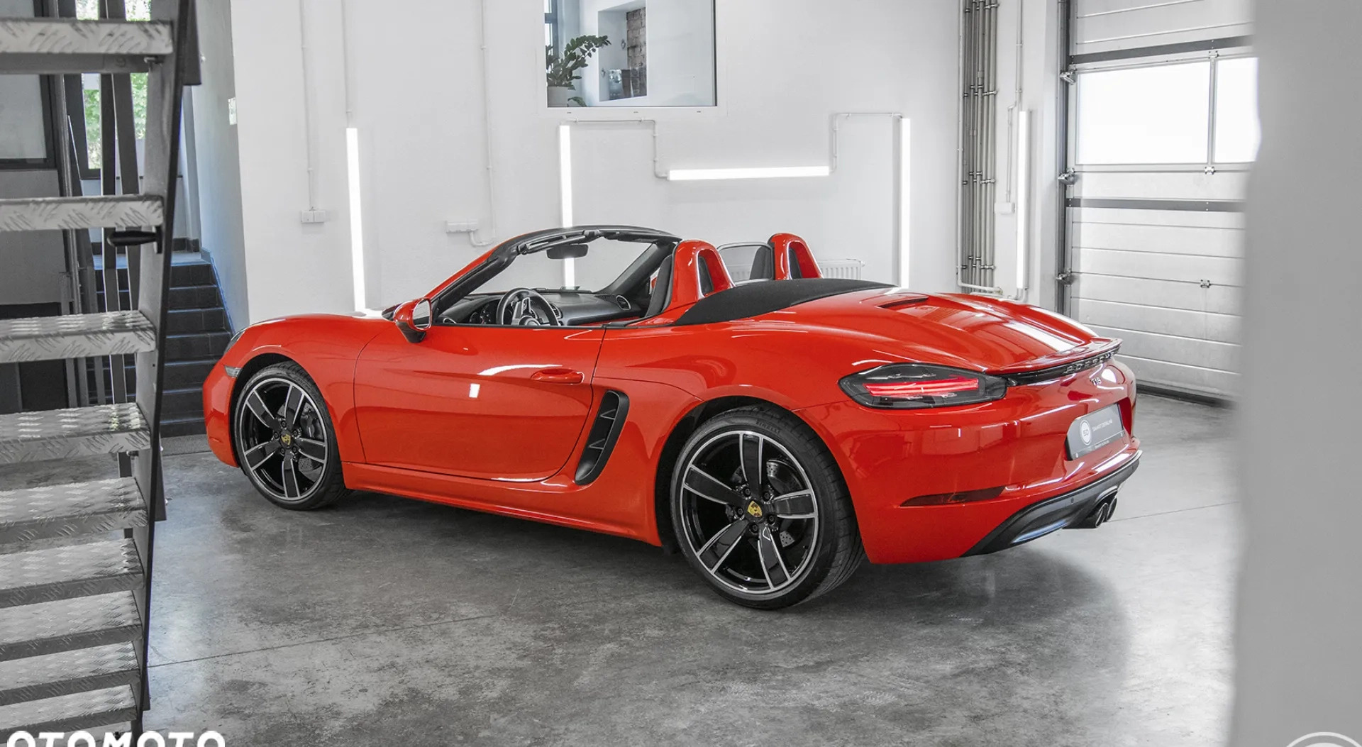 Porsche 718 Boxster cena 265000 przebieg: 58000, rok produkcji 2017 z Warszawa małe 529